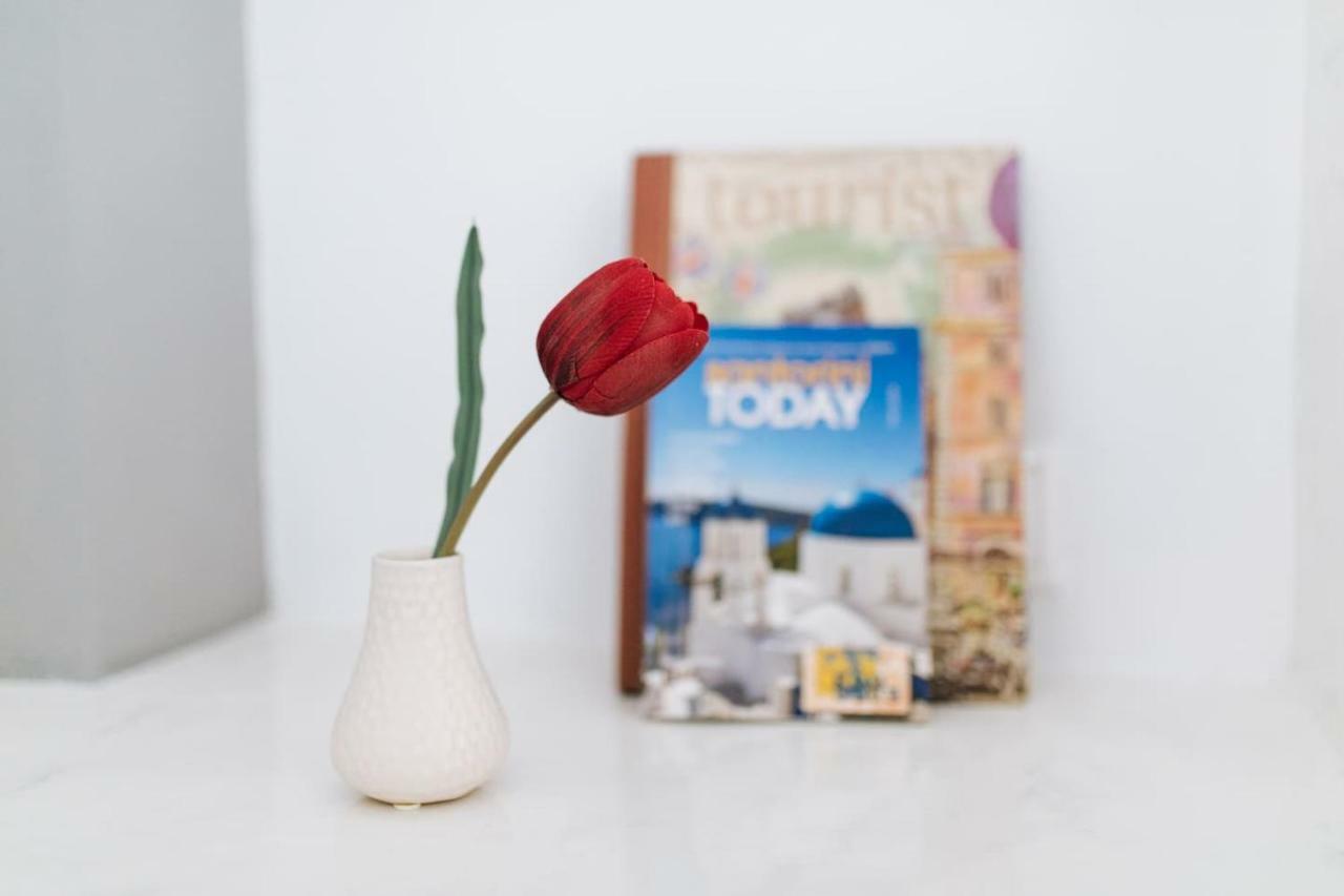 Sun Stories Suites Vóthon Екстериор снимка