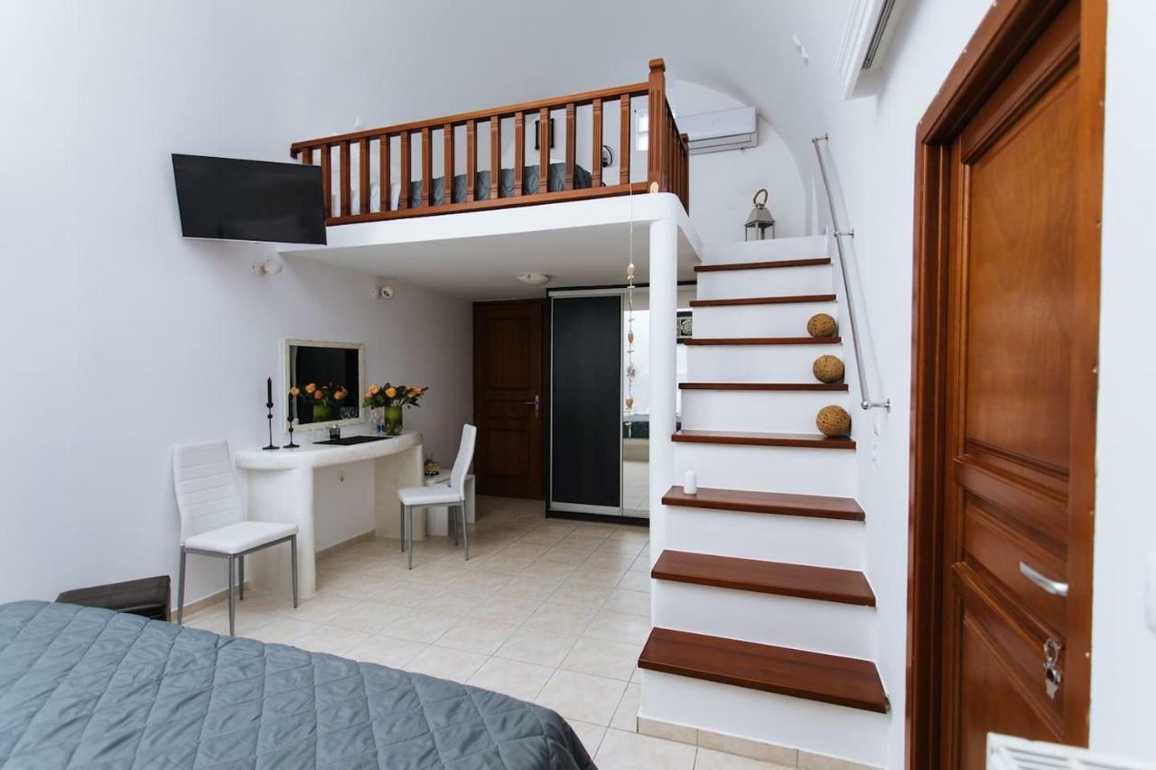 Sun Stories Suites Vóthon Екстериор снимка